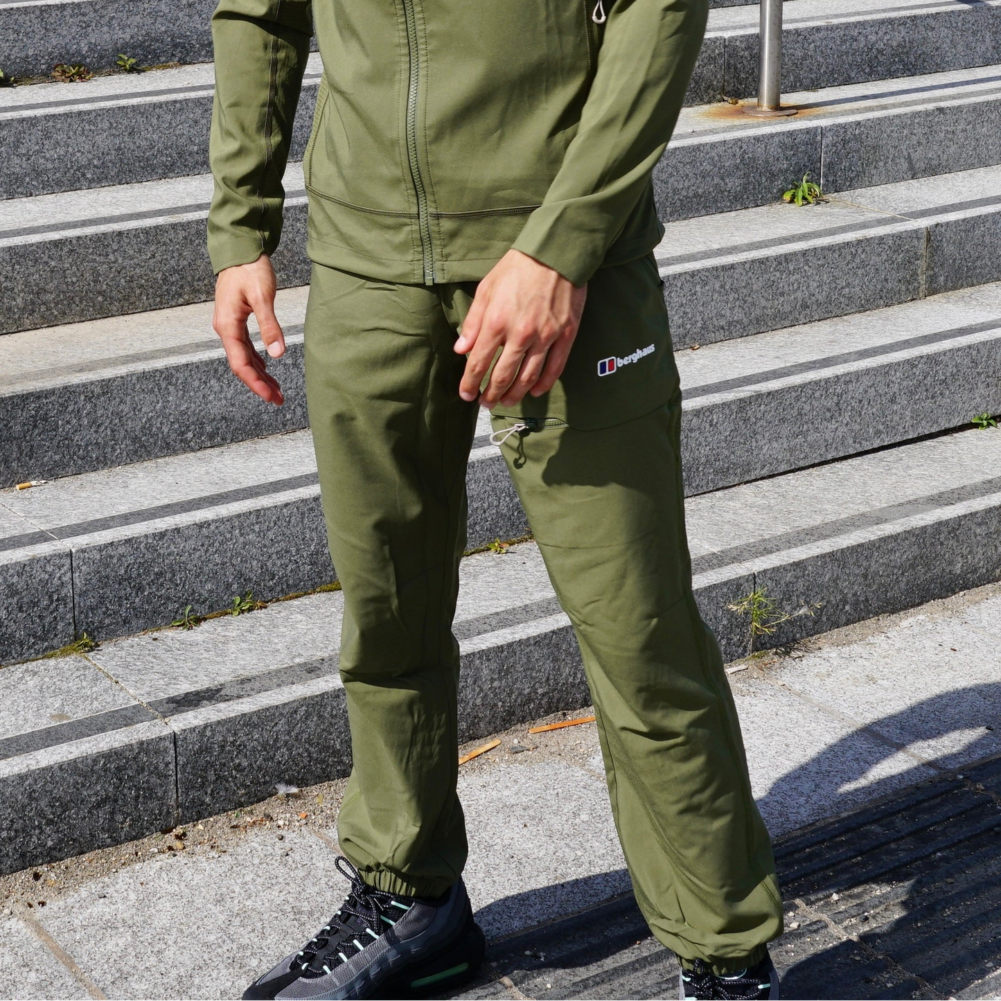 Berghaus Wavertree Bottoms - Dark Green