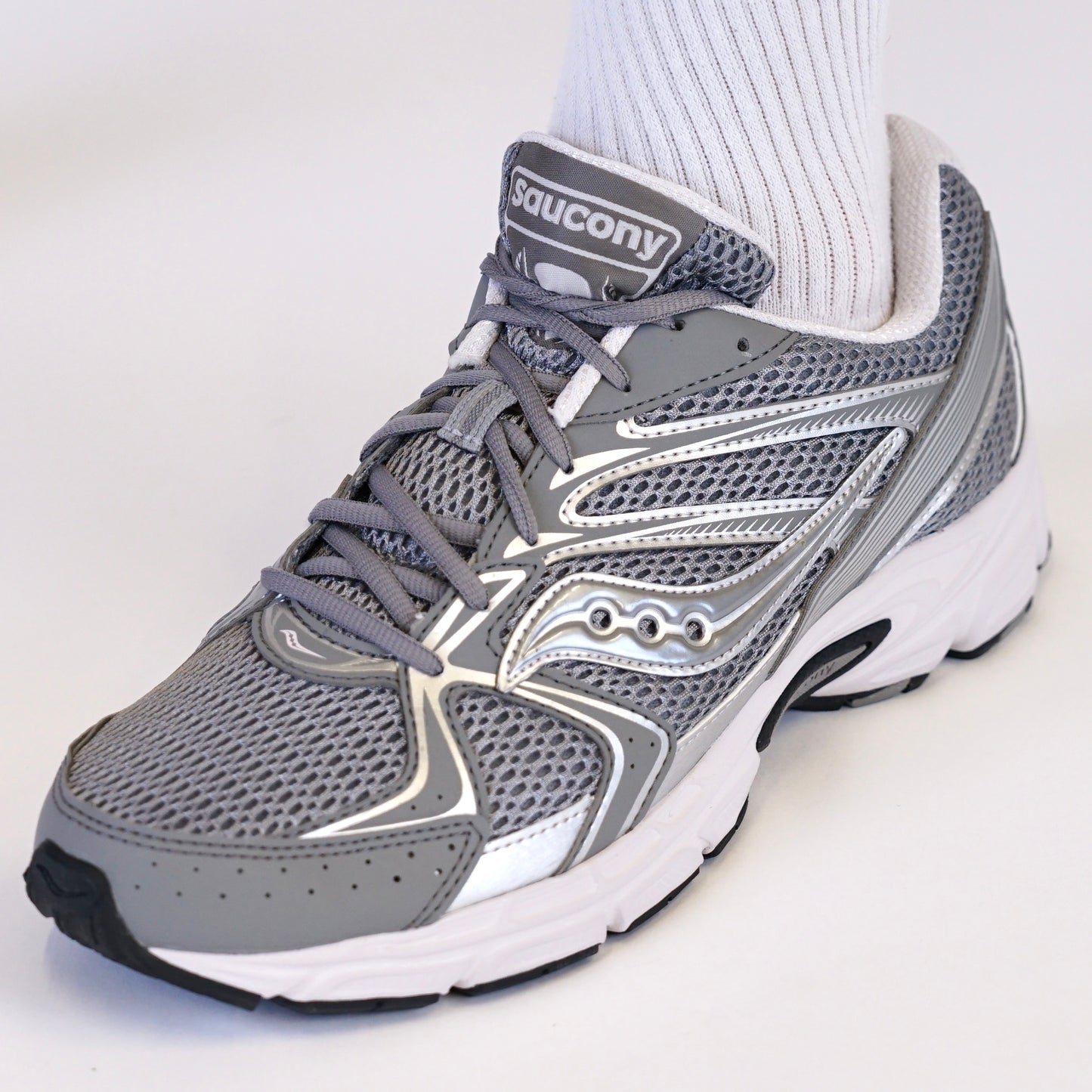 Saucony Ride Millennium - Grey / Silver