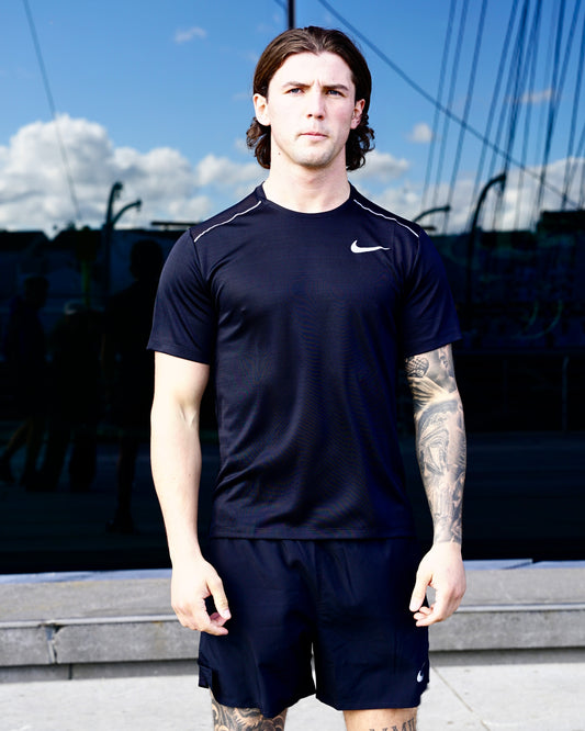 Nike Stride Windrunner 3 Piece Set - Crimson / Black