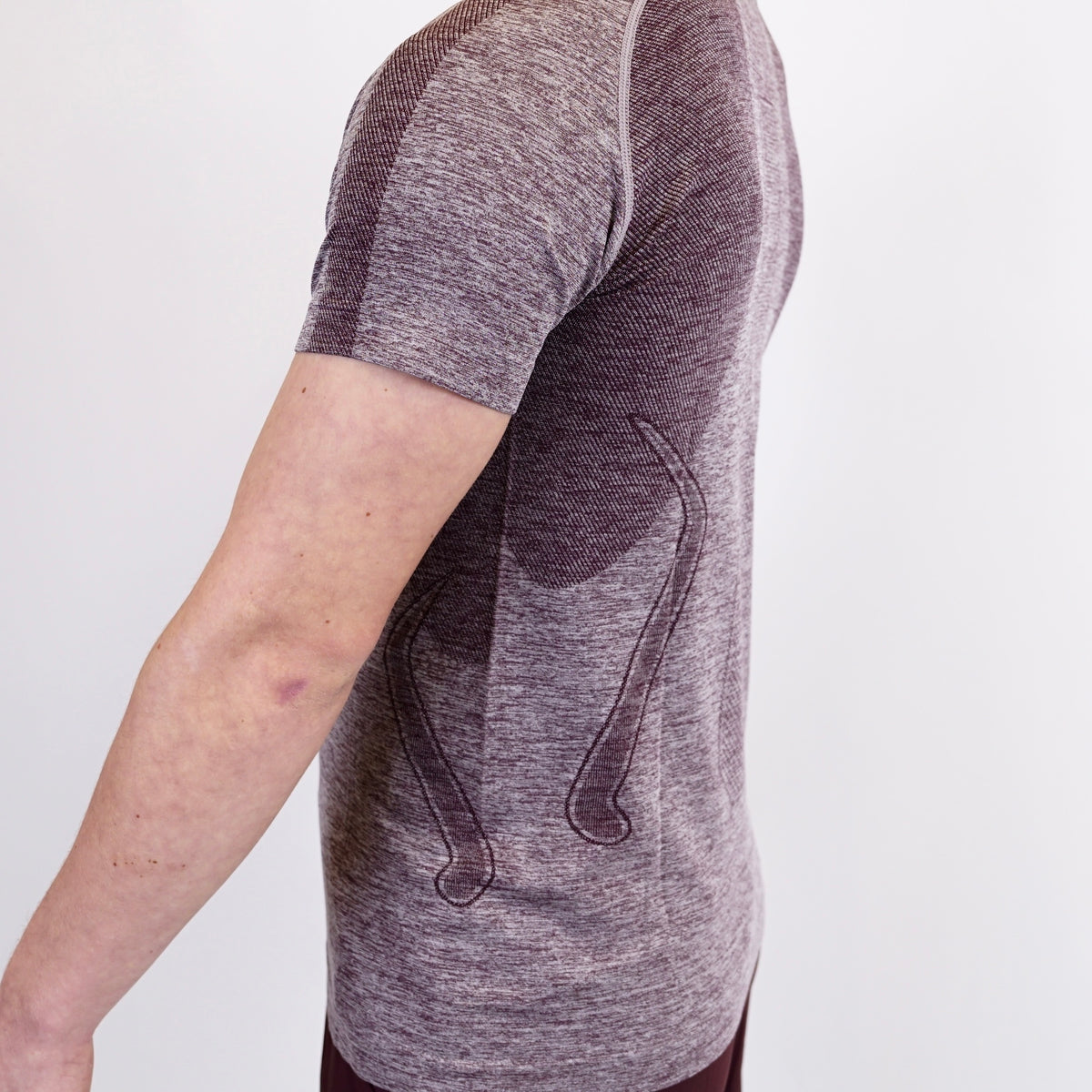 Flux Contour Seamless Tshirt - Grape