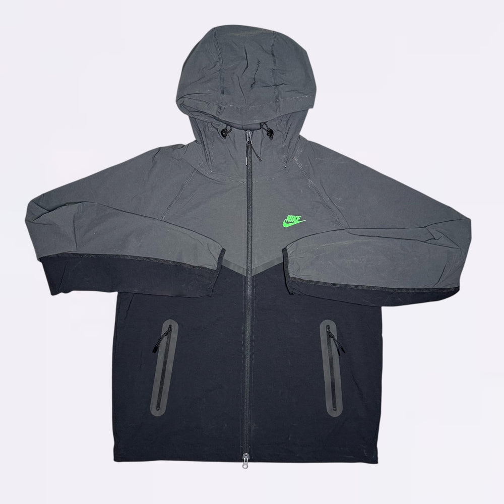 Nike Tech Windrunner - Grey / Vivid Green