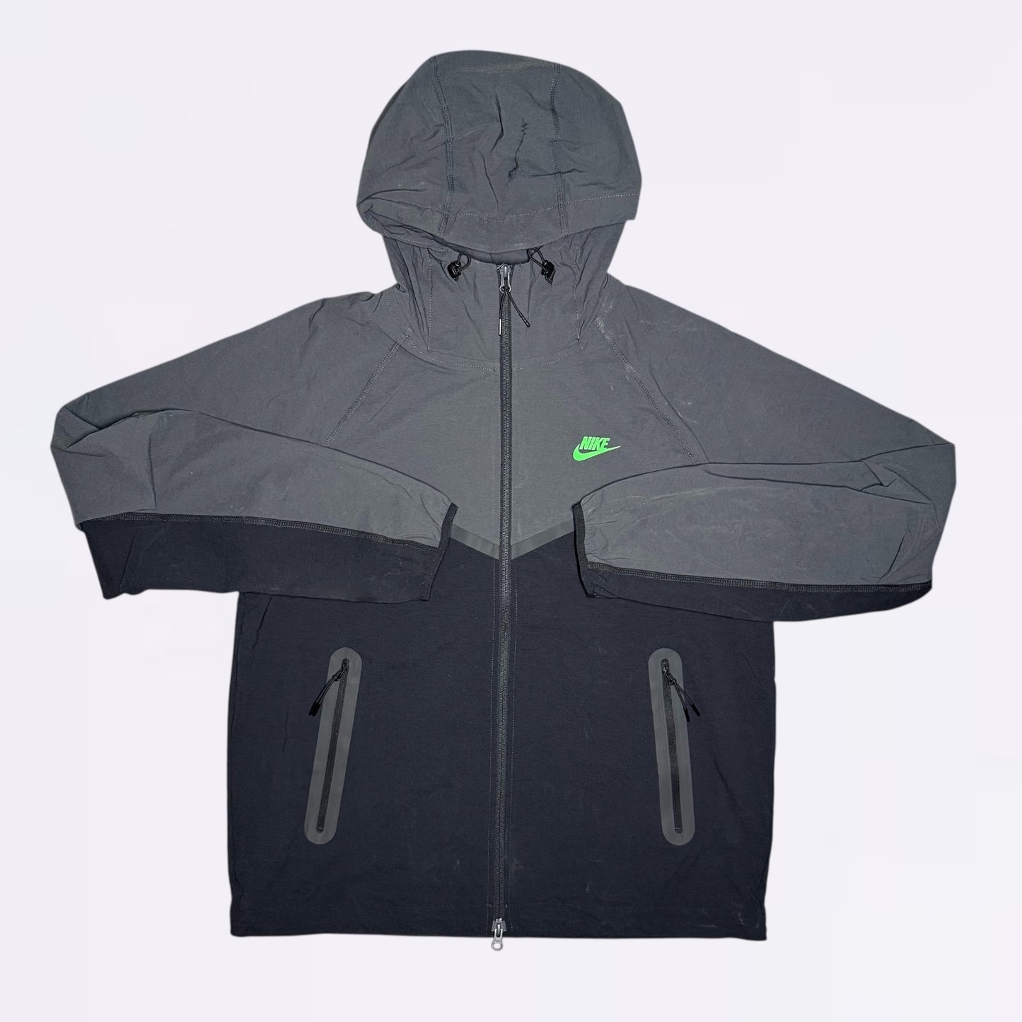 Nike Tech Windrunner - Grey / Vivid Green