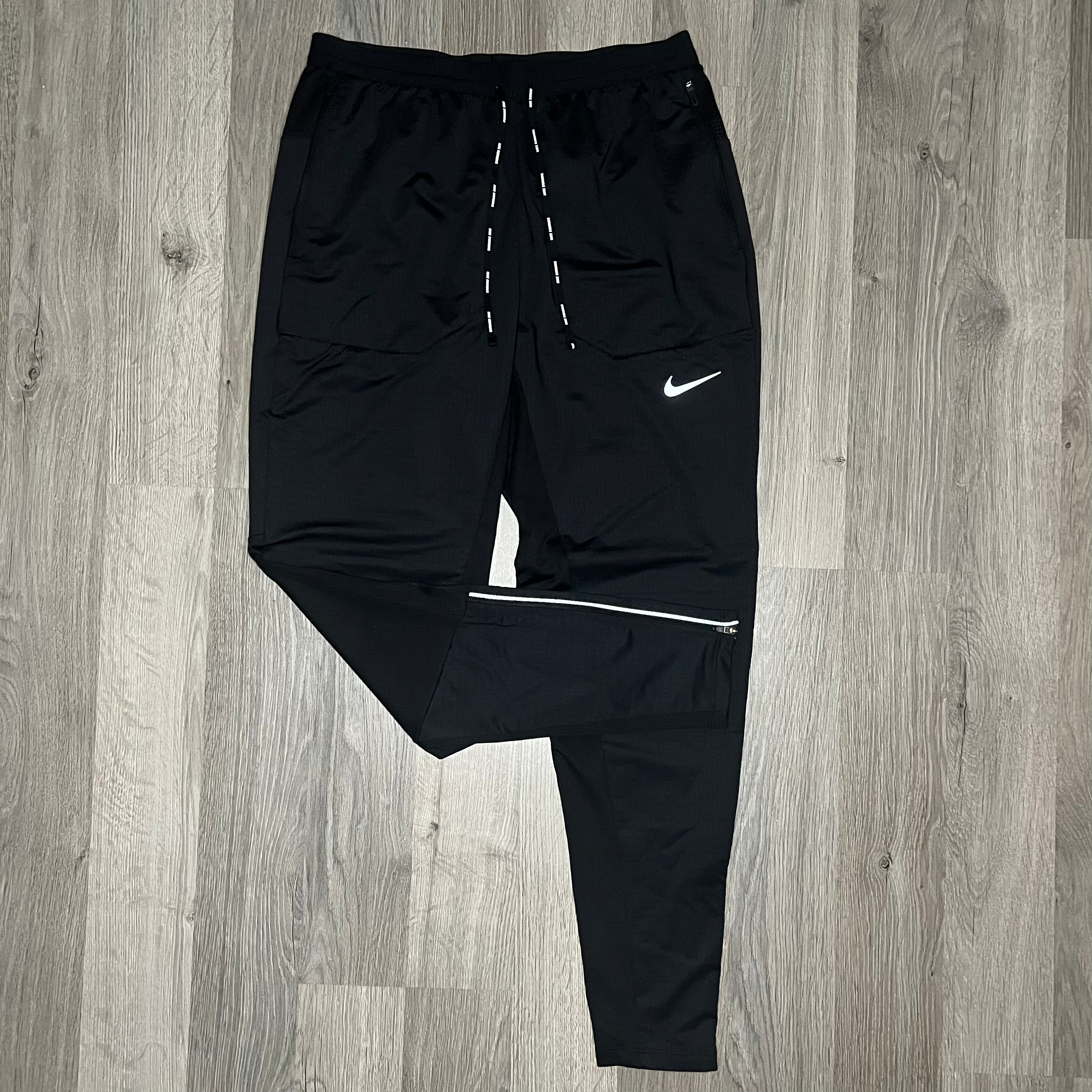 Nike bottoms black shop