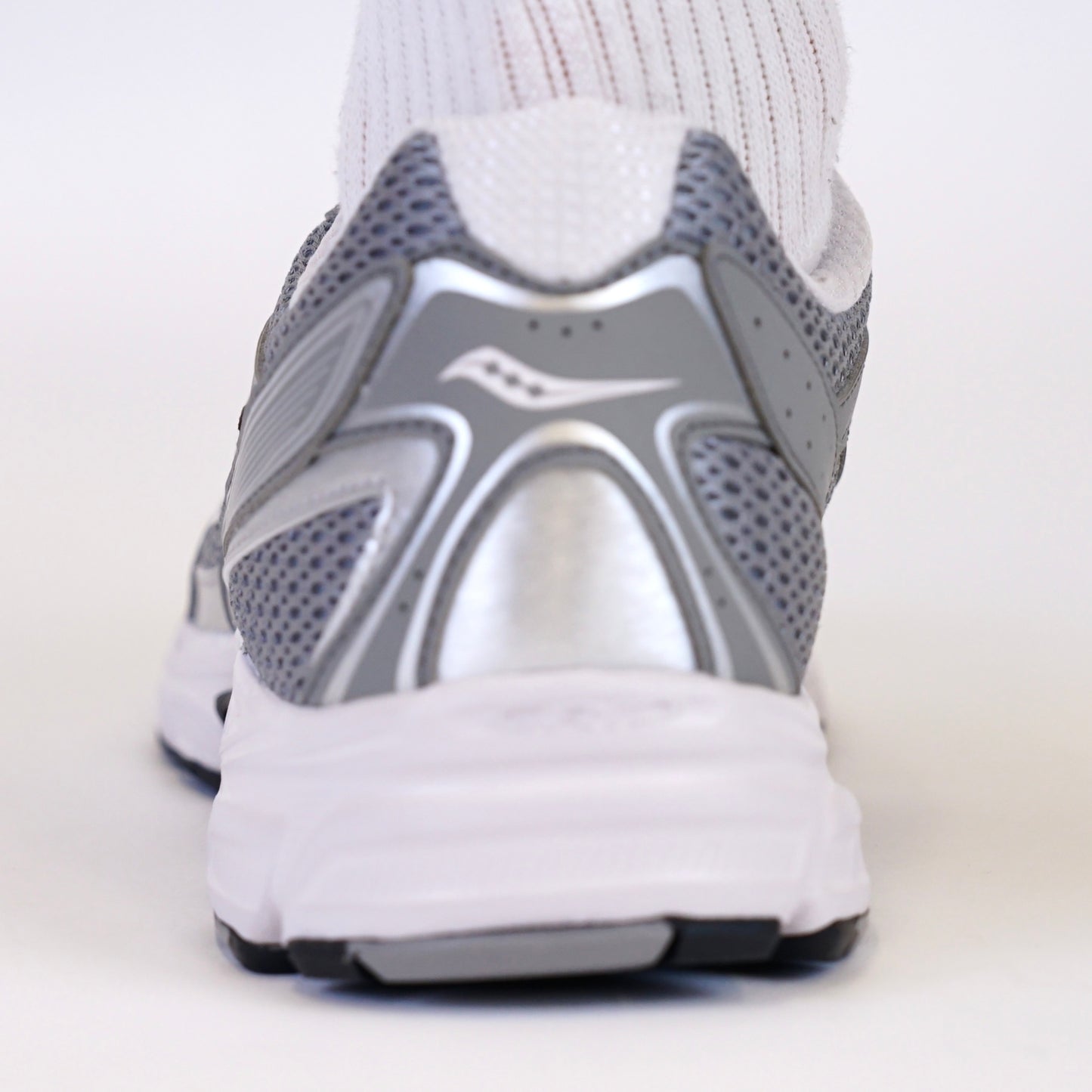 Saucony Ride Millennium - Grey / Silver