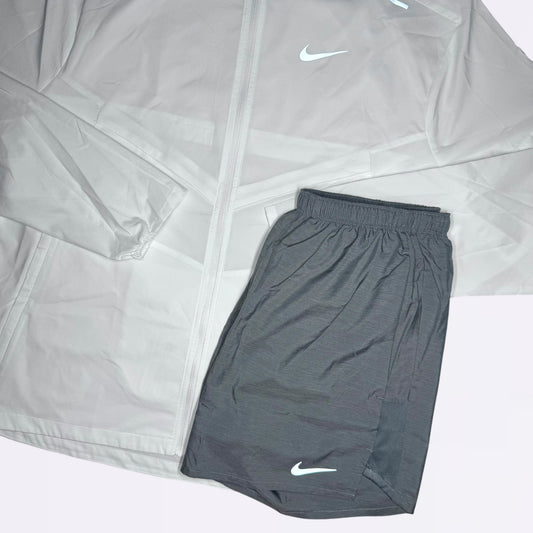 Nike Windrunner Set - Jacket & Shorts - White / Grey