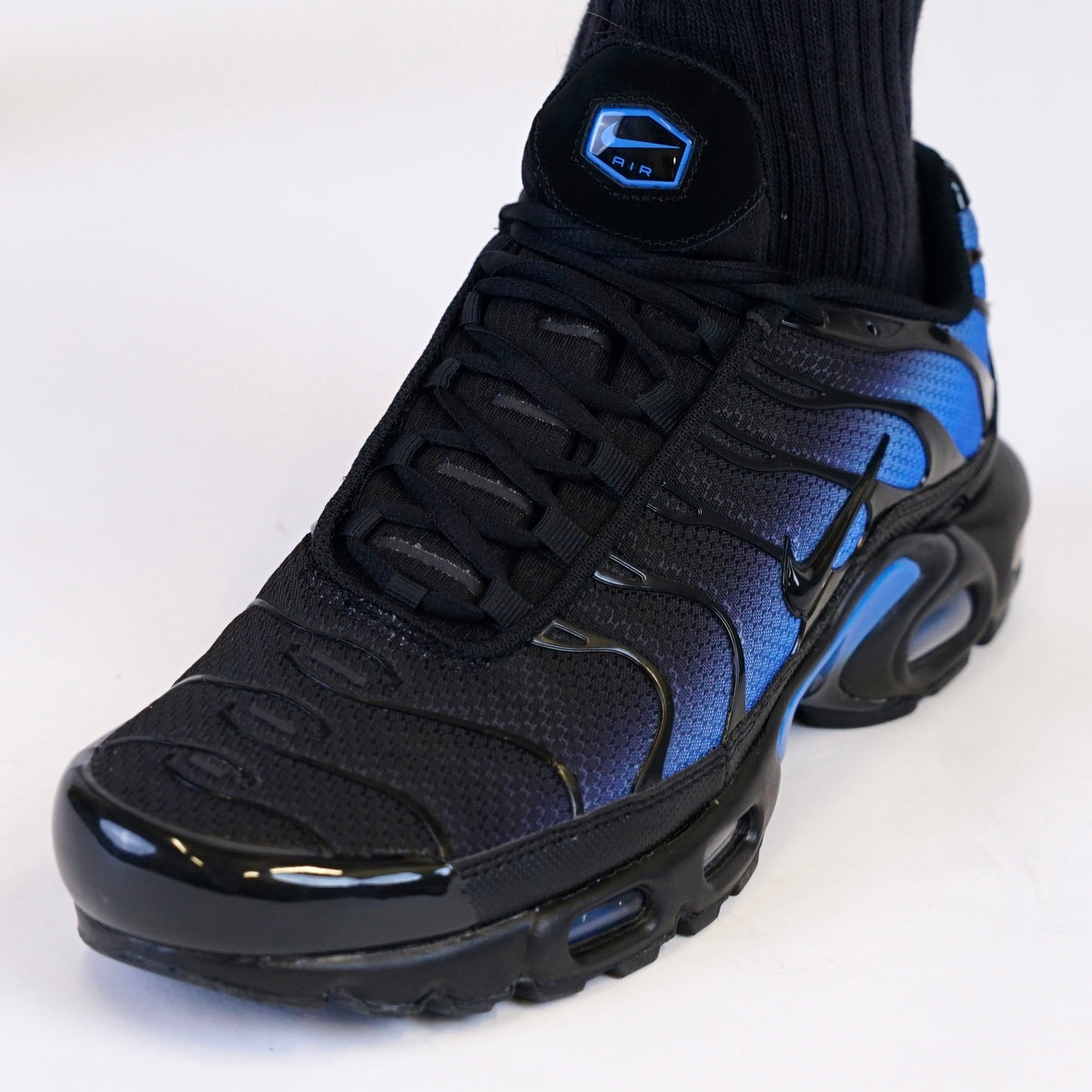 Nike Air Max Plus - Black / Blue