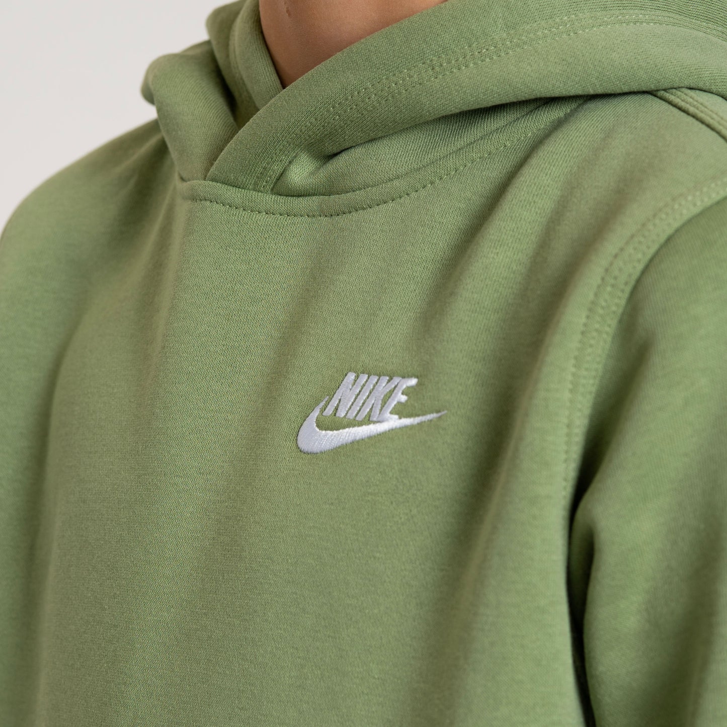 Nike Club Hoodie Sage (Junior)