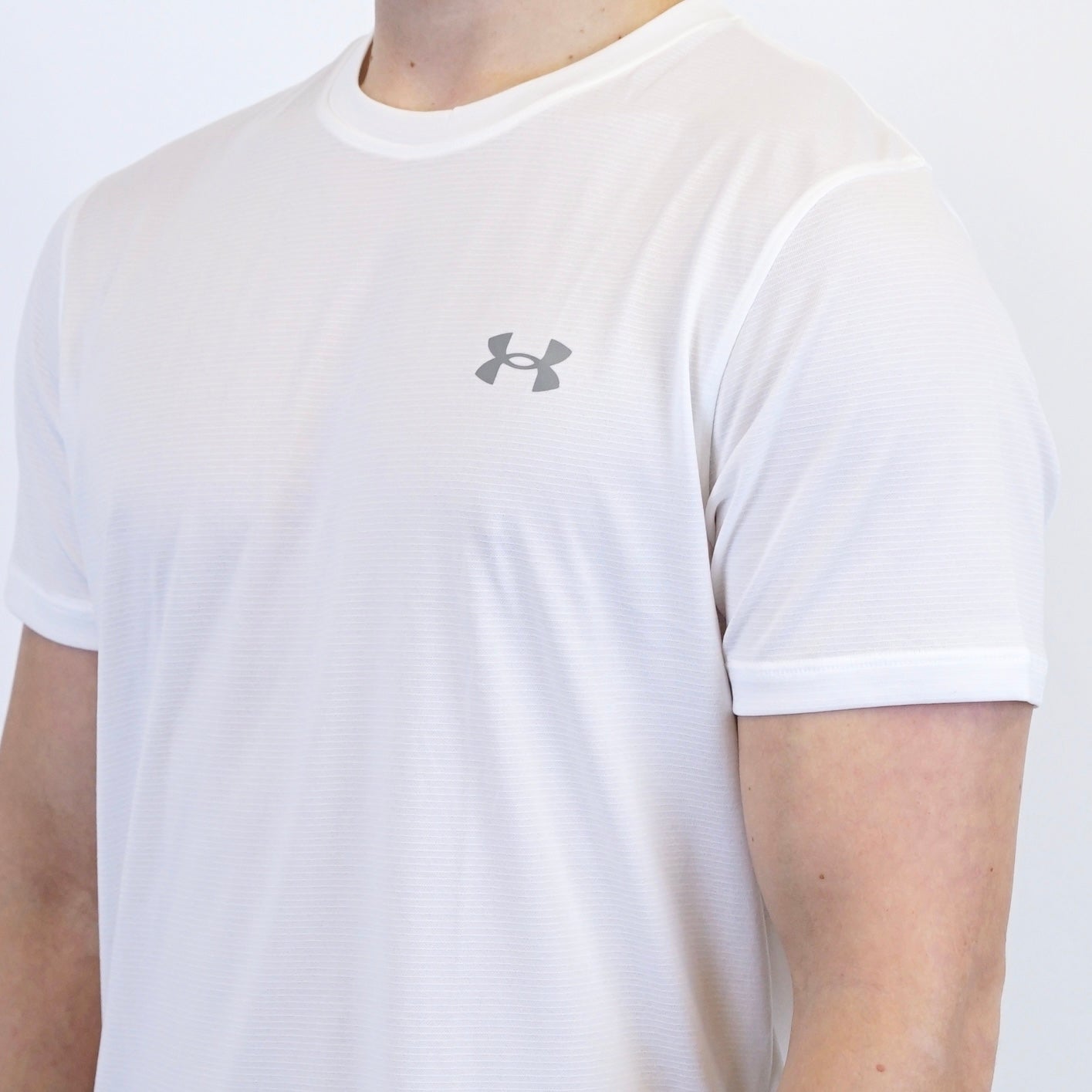 Under Armour Fitted Training Tee - White