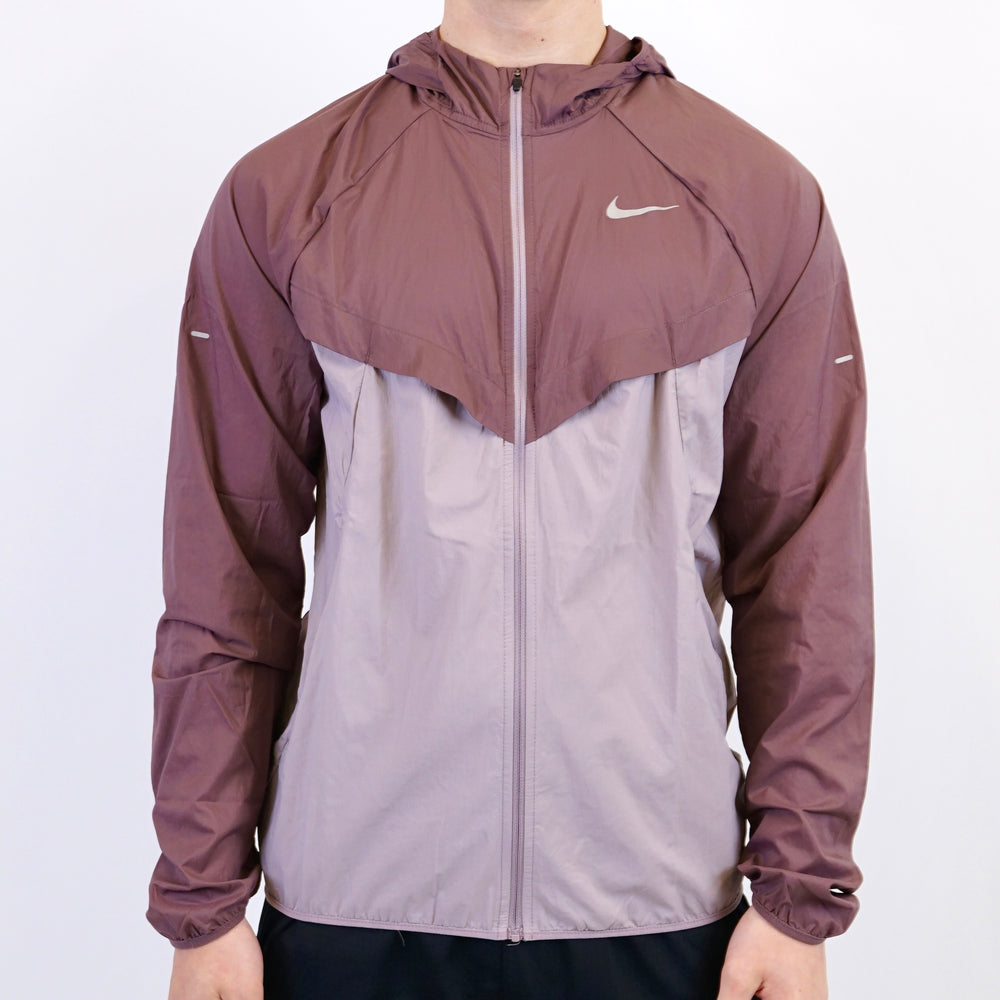 Nike Repel Windrunner Flash Wild Cherry