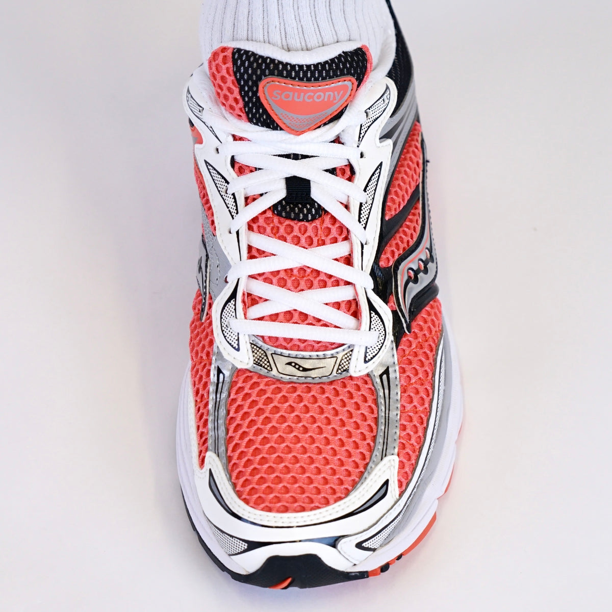 Saucony Pro Grid Omni 9 Coral