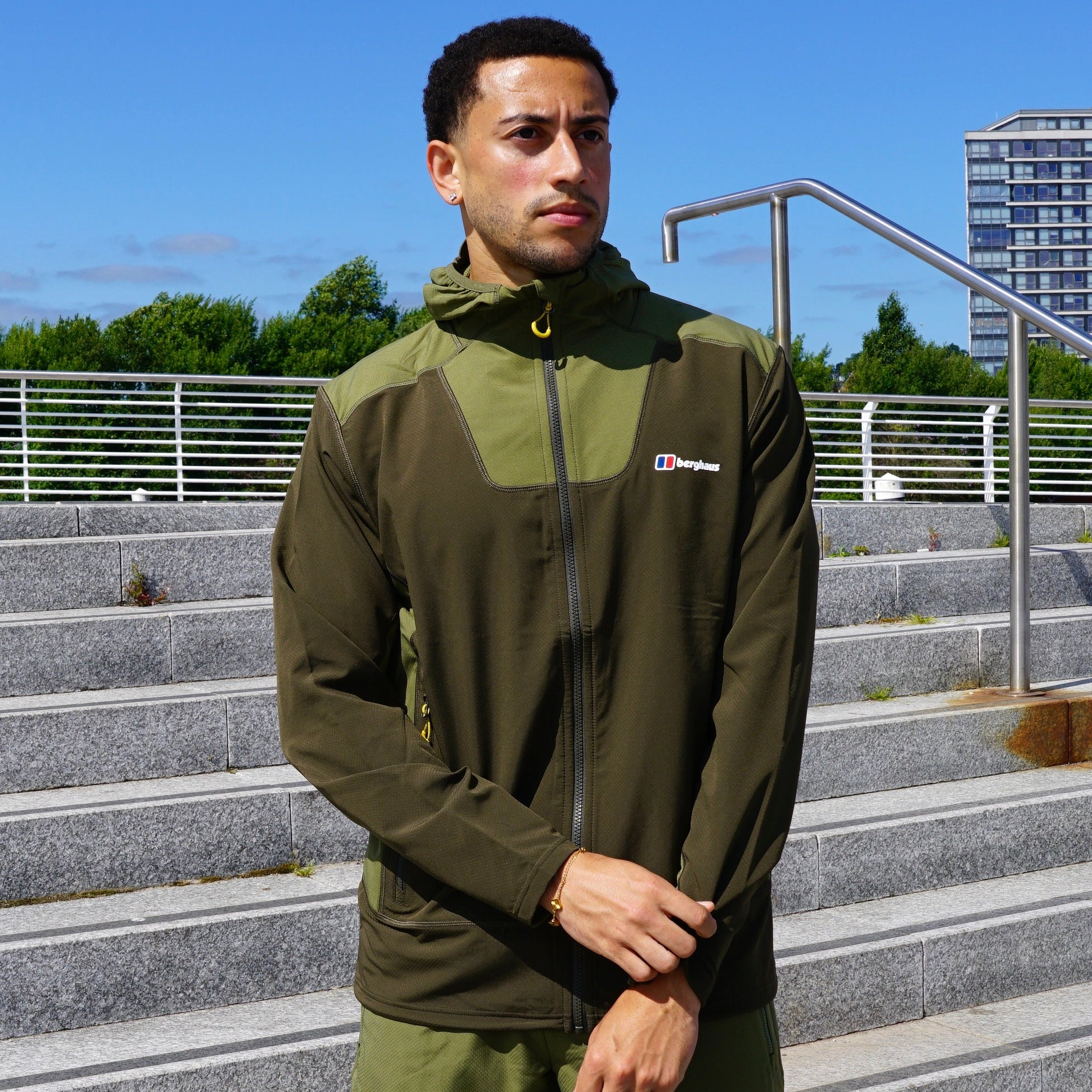 Berghaus Greenbank Set - Jacket & Shorts - Dark Green