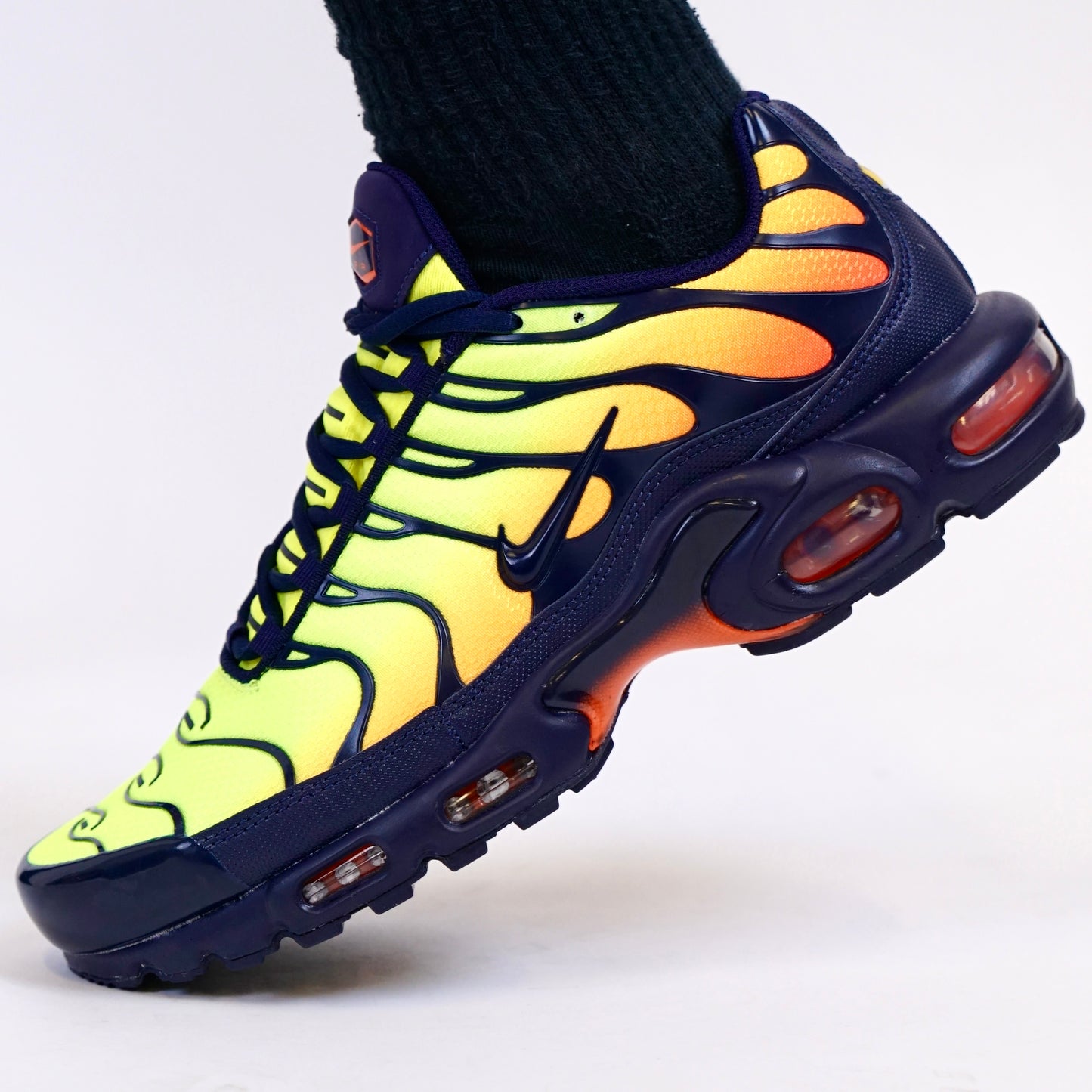 Nike Air Max Plus Red Fade Lemon Sherbet