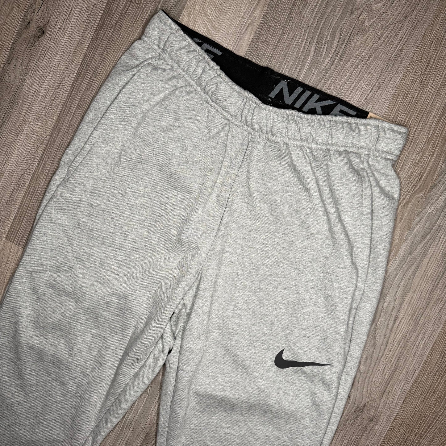 Nike Pro Joggers Grey