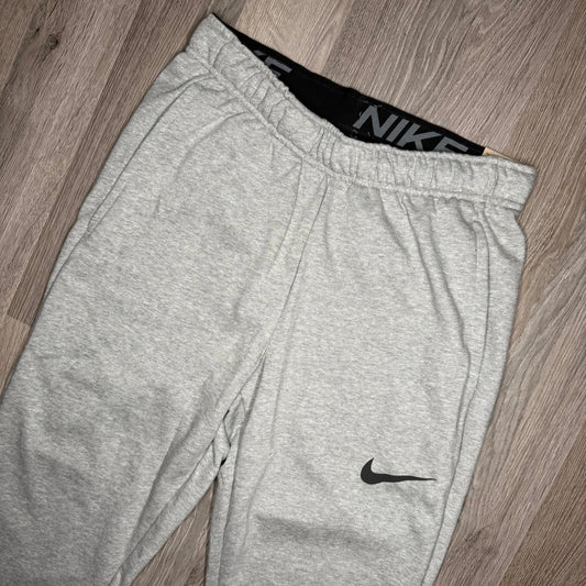 Nike Pro Joggers Grey