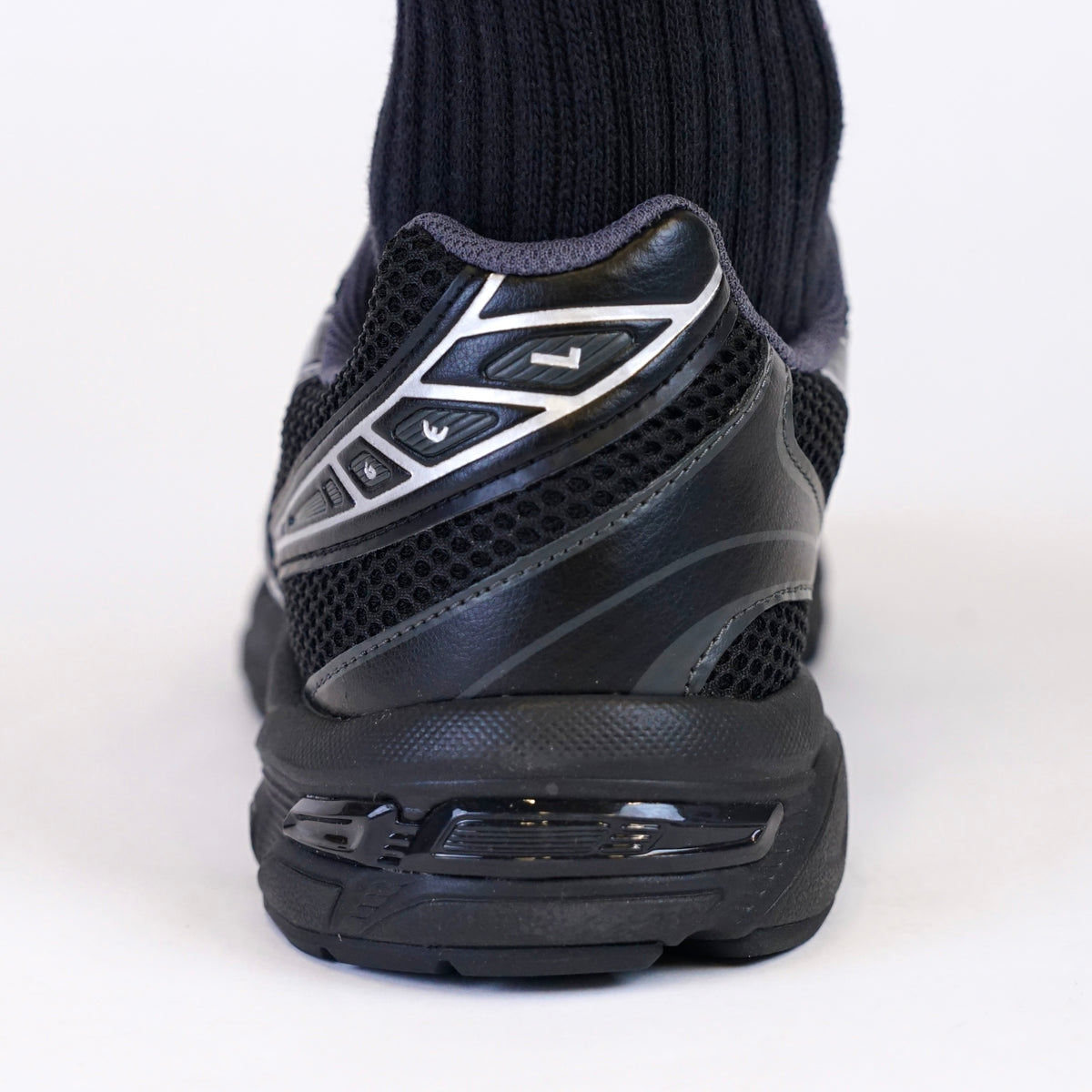ASICS Gel-1130 Black Pure Silver