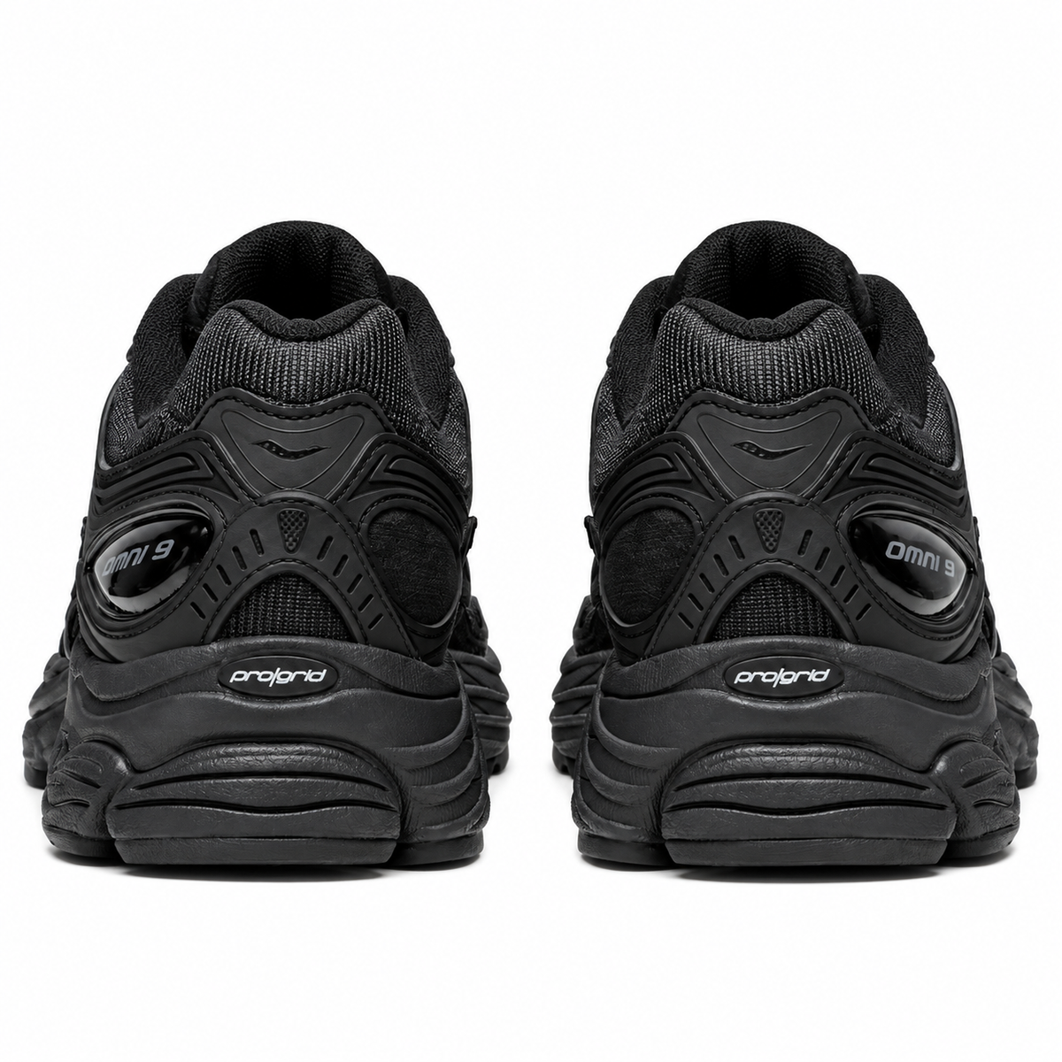 Saucony ProGrid Omni 9 Armor Black