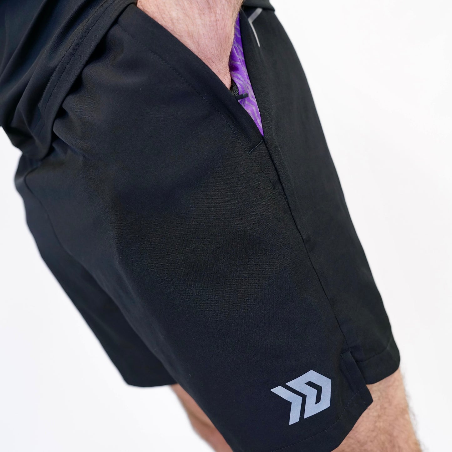 DASH Aura Windrunner Set - Black / Purple