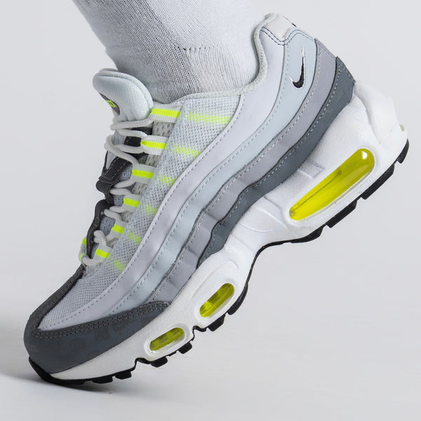 Nike Air Max 95 White Logos (Junior)