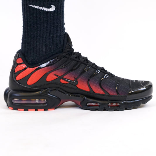 Nike Air Max Plus Red Fade