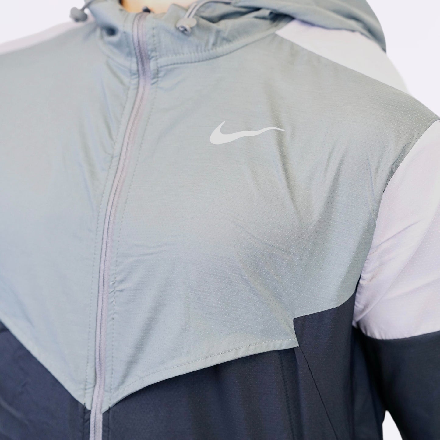 Nike Windrunner Set - Jacket & Shorts - Smoke Grey / Black