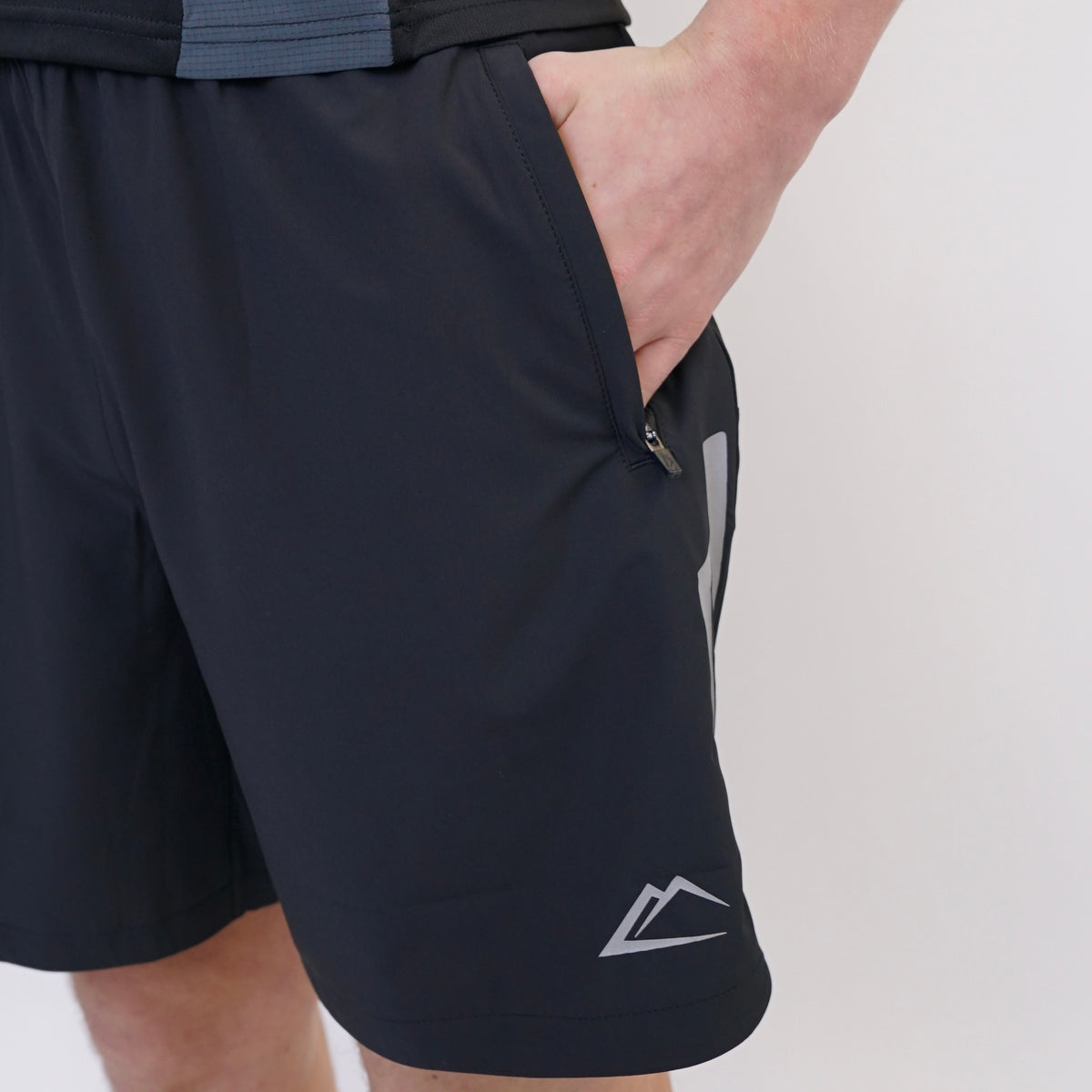 ActiveLine Tempo Set - T-Shirt & Shorts - Navy / Black
