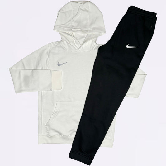 Nike Park Hoodie & Joggers Set - White / Black (Junior)