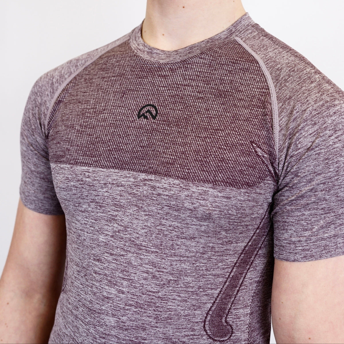 Flux Contour Seamless Tshirt - Grape