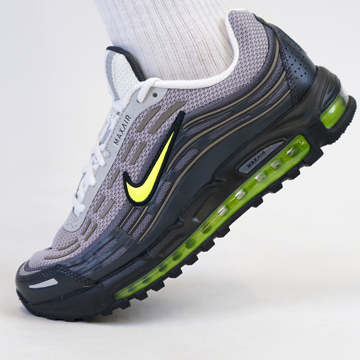 Nike Air Max TL 2.5 Neon