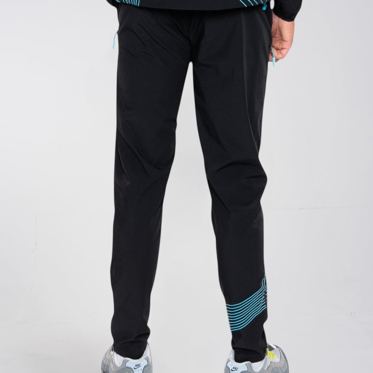 ActiveLine Wave & Surge Set - Tee & Bottoms - Black / Turquoise