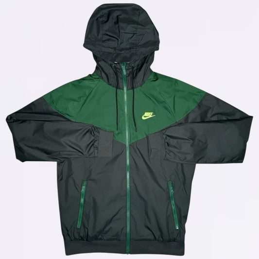 Nike Waterproof Windrunner - Black Green