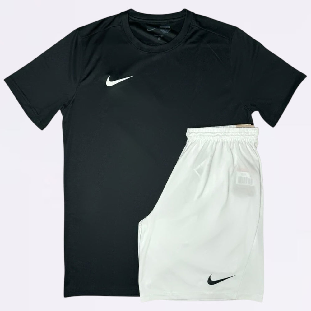 Nike Dri Fit Set - Tee & Shorts - Black / White