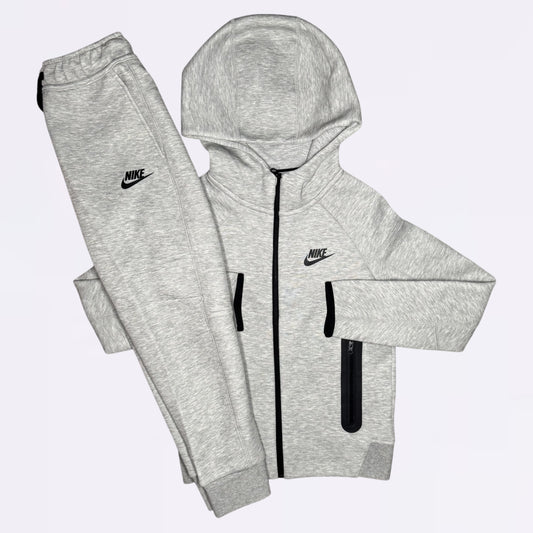 Nike Tech Fleece Grey (Junior)