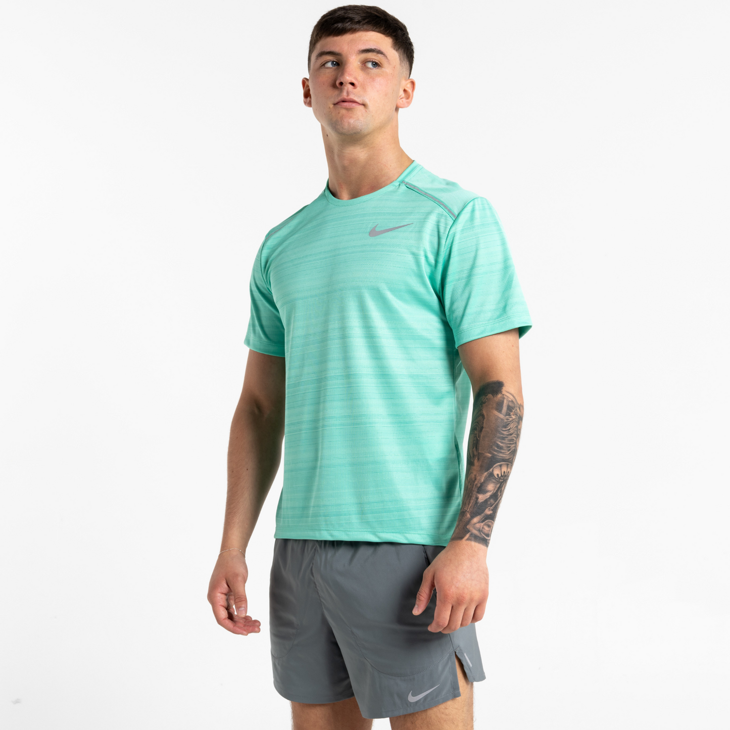 Nike Miler Tee Light Menta