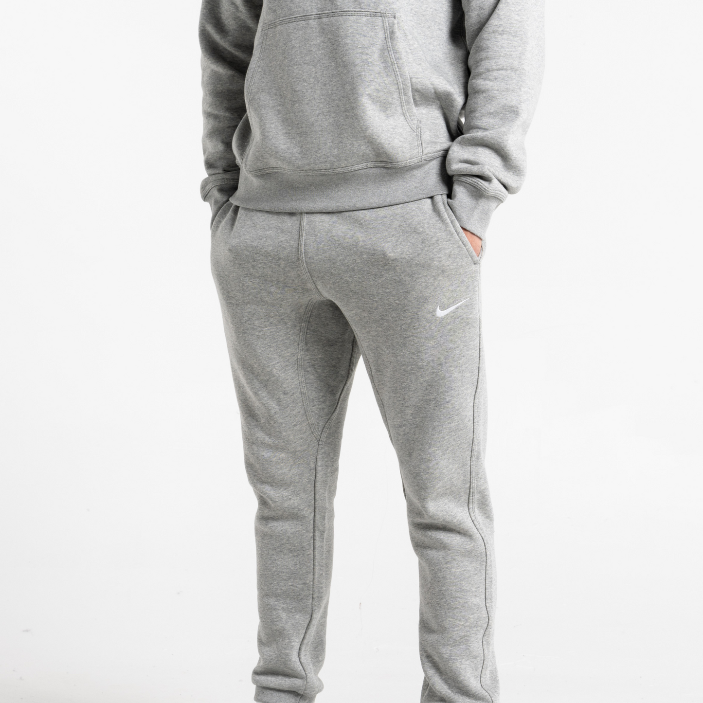 Nike Club Set - Hoodie & Joggers - Grey
