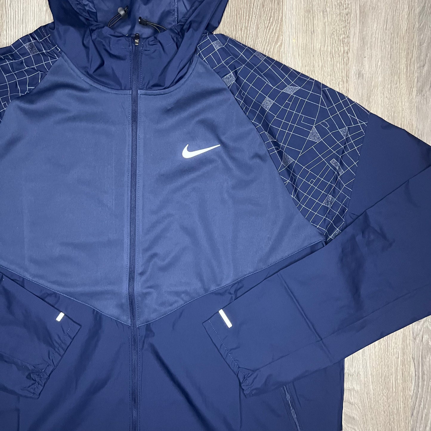 Nike Flash Run Division 2.0 Windrunner Jacket Blue RESTOCK3D